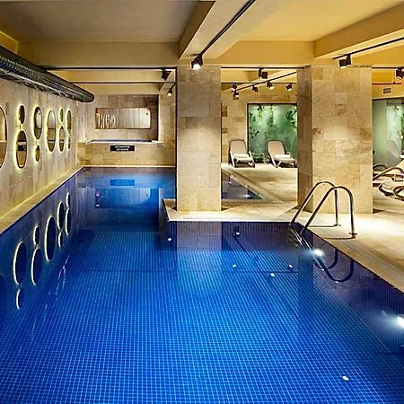 Hotell Delta By Marriott Vadi 5*